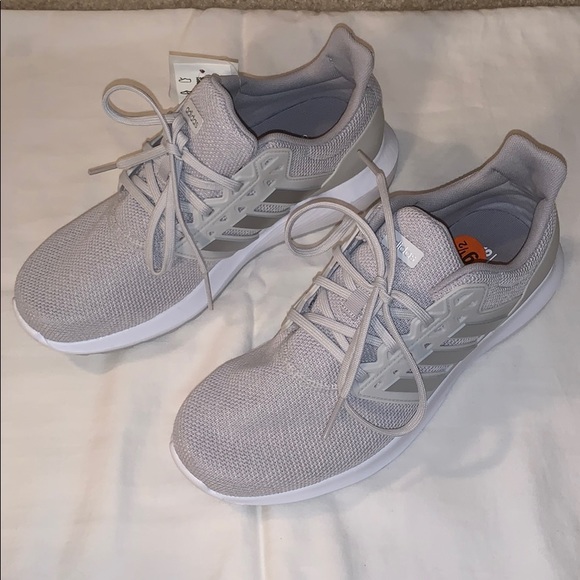 adidas Shoes - Women’s Adidas Cloudfoam